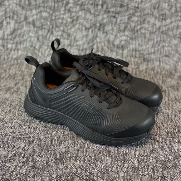 KEEN Utility Saprta XT Work Safety Shoe Women's 9.5 Wide - Picture 1 of 7